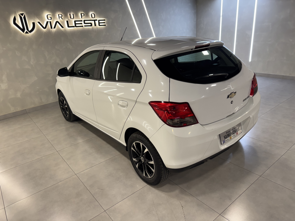 Foto ONIX 1.4 FLEX LTZ MODELO 2015