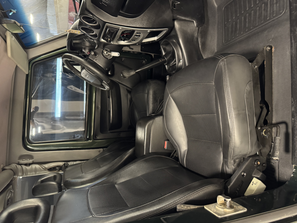 Foto T-4 4X4 3.0 TB INT CAPOTA LONA DIESEL M 2011