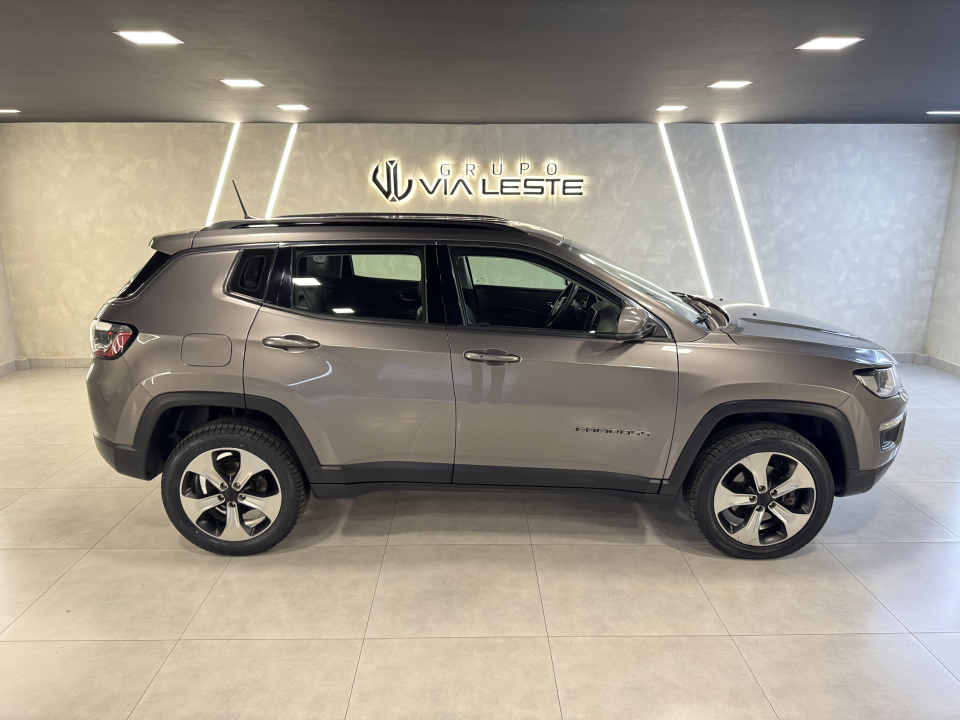 JEEP COMPASS LONGITUDE D 4X4 MODELO 2017
