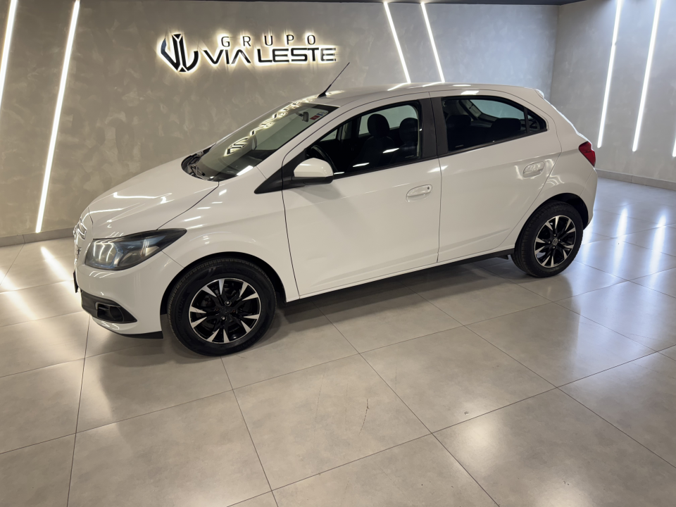 Foto ONIX 1.4 FLEX LTZ MODELO 2015