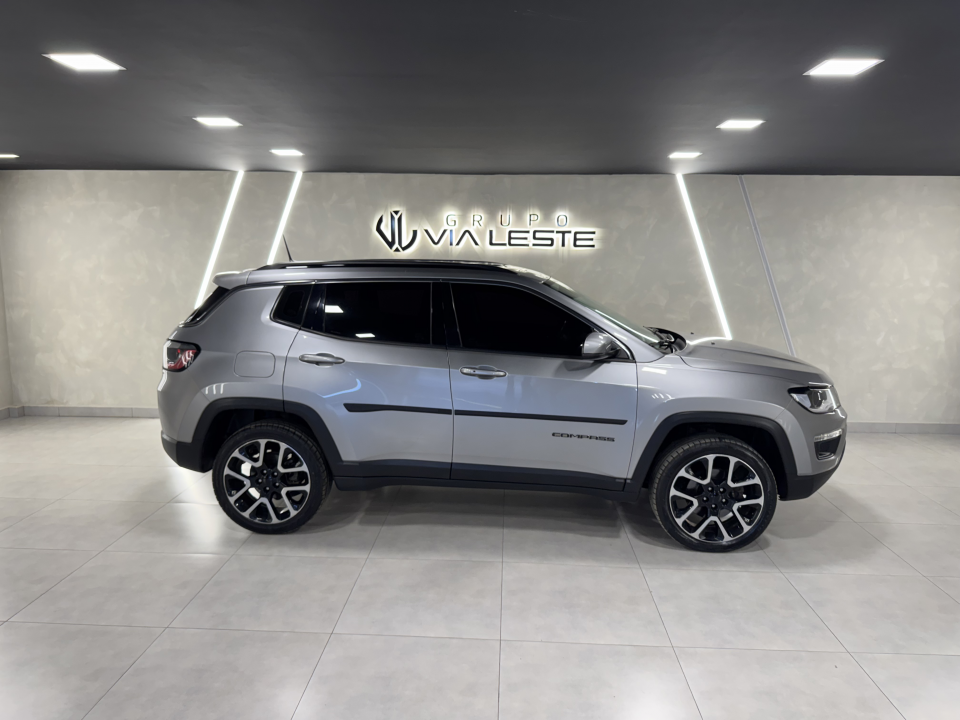 Foto COMPASS LONGITUDE 2.0 4X4 DIESEL MODEO 2019