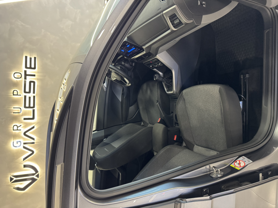 Foto T-CROSS -200 TSI 1.0 AUT MODELO 2025
