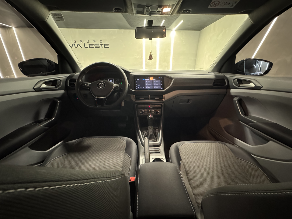 Foto T-CROSS 200 TSI FLEX AUT MODELO 2021 