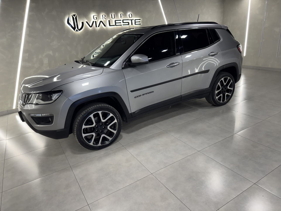 Foto COMPASS LONGITUDE 2.0 4X4 DIESEL MODEO 2019