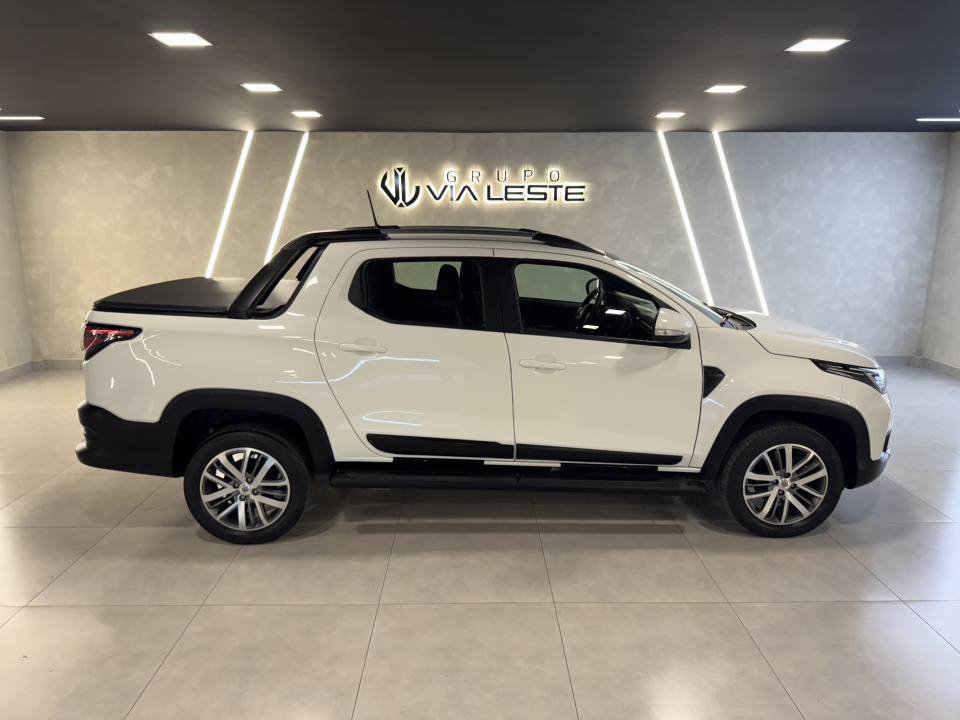 STRADA CD VOLCANO MODELO 2023