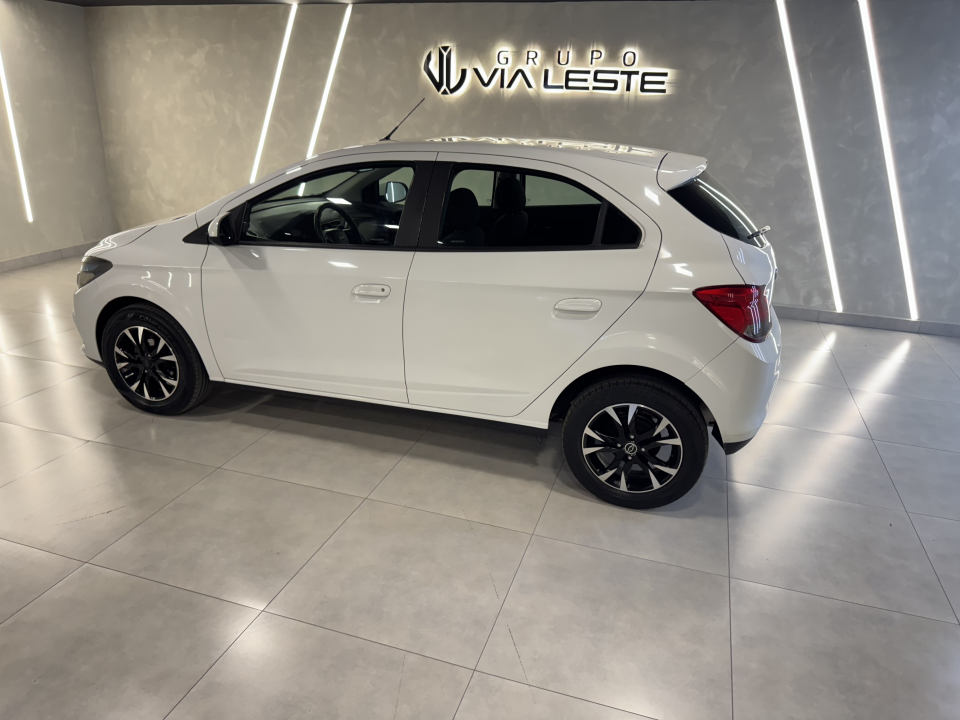 Foto ONIX 1.4 FLEX LTZ MODELO 2015