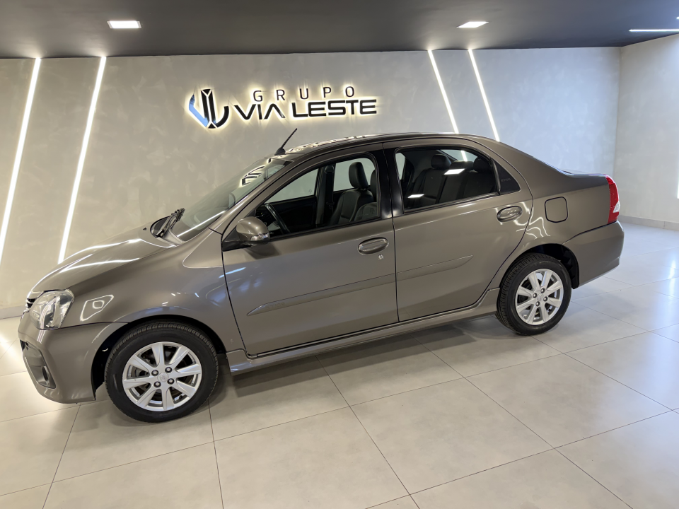 Imagem do ve�culo ETIOS XLS S 1.5 AUT MODELO 2018