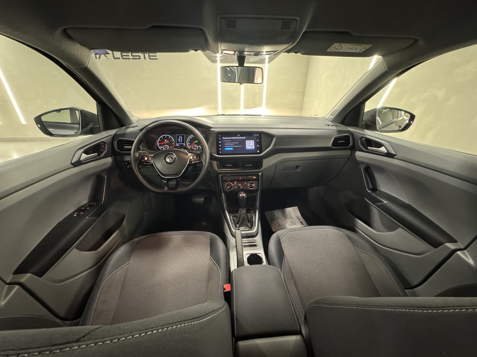 Foto T-CROSS 200 TSI FLEX AUT MODELO 2021