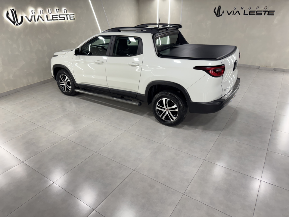 Foto TORO FREEDOM 2.0 4X4 MODELO 2021