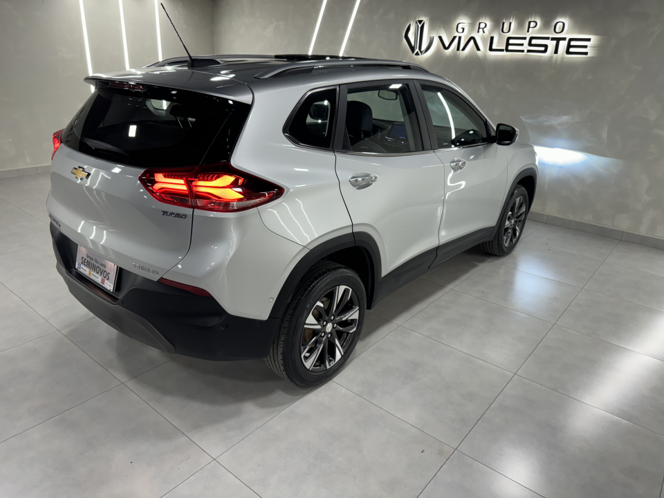 Foto TRACKER 1.2 PREMIER TURBO 12V AUT MODELO 2023